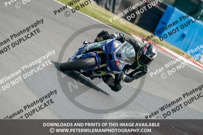 donington no limits trackday;donington park photographs;donington trackday photographs;no limits trackdays;peter wileman photography;trackday digital images;trackday photos